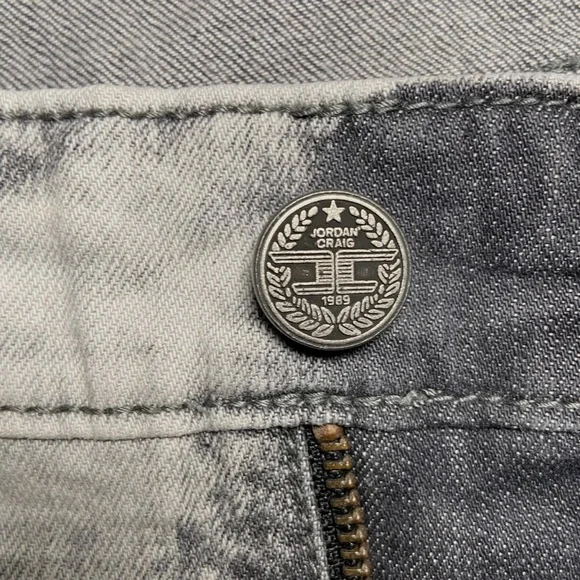 5/$25 Jordan Craig Distressed Denim Shorts Paint Splatter Streetwear 36 - Picture 6 of 9